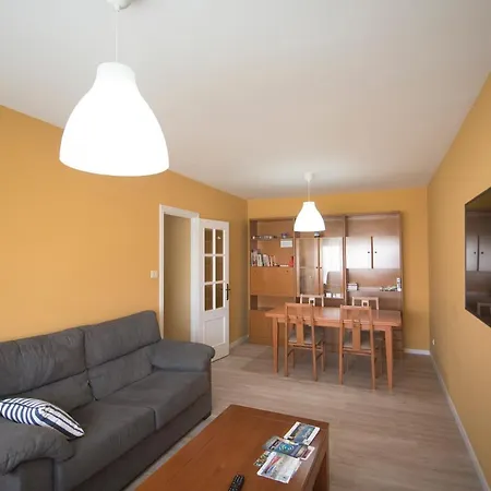 Amplio En Apartment Burela