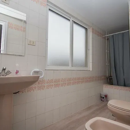 Amplio En Lejlighed Burela